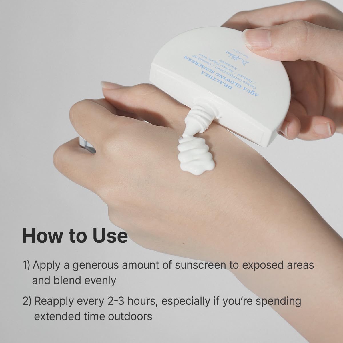 Aqua Glowing Sunscreen SPF50+ PA++++ (45ml)